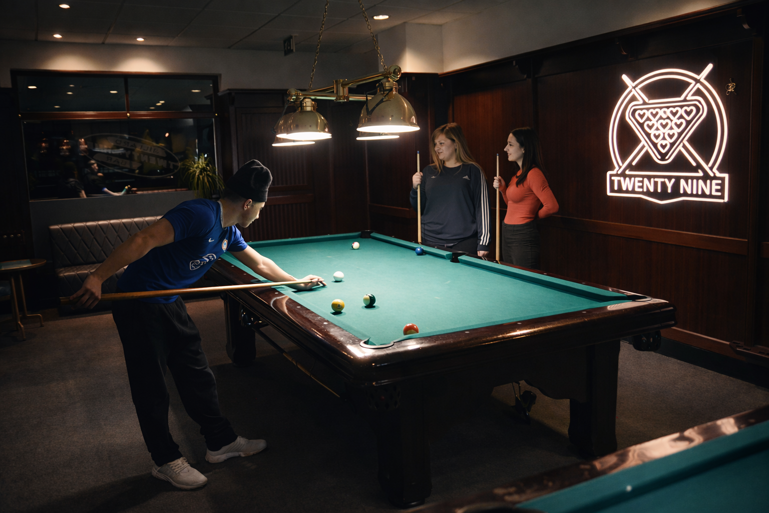 Twenty-Nine – Billard